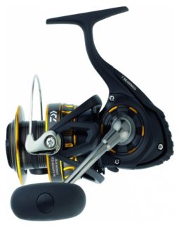 CARRETE DAIWA BG 4000